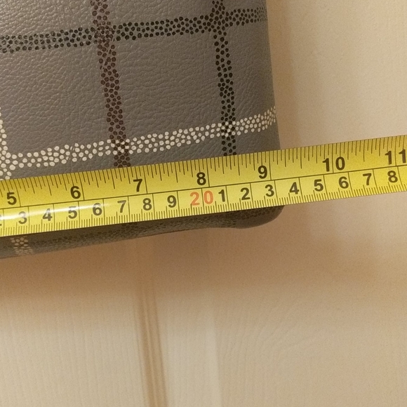 Fossil Crossbody - Picture 4 of 5